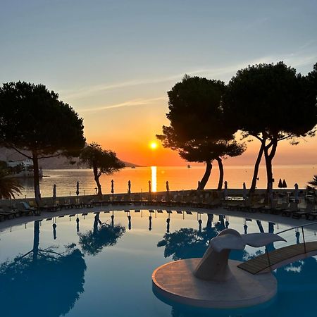Hotel Vacances Bleues Delcloy Сен-Жан-Кап-Ферра Экстерьер фото